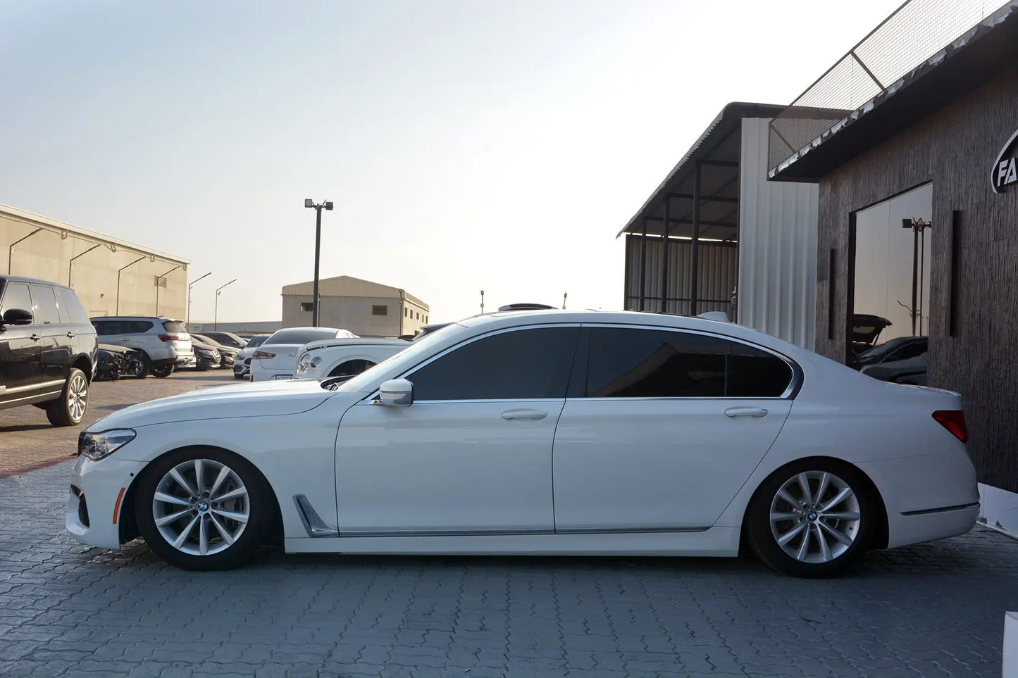 2017 BMW 740i