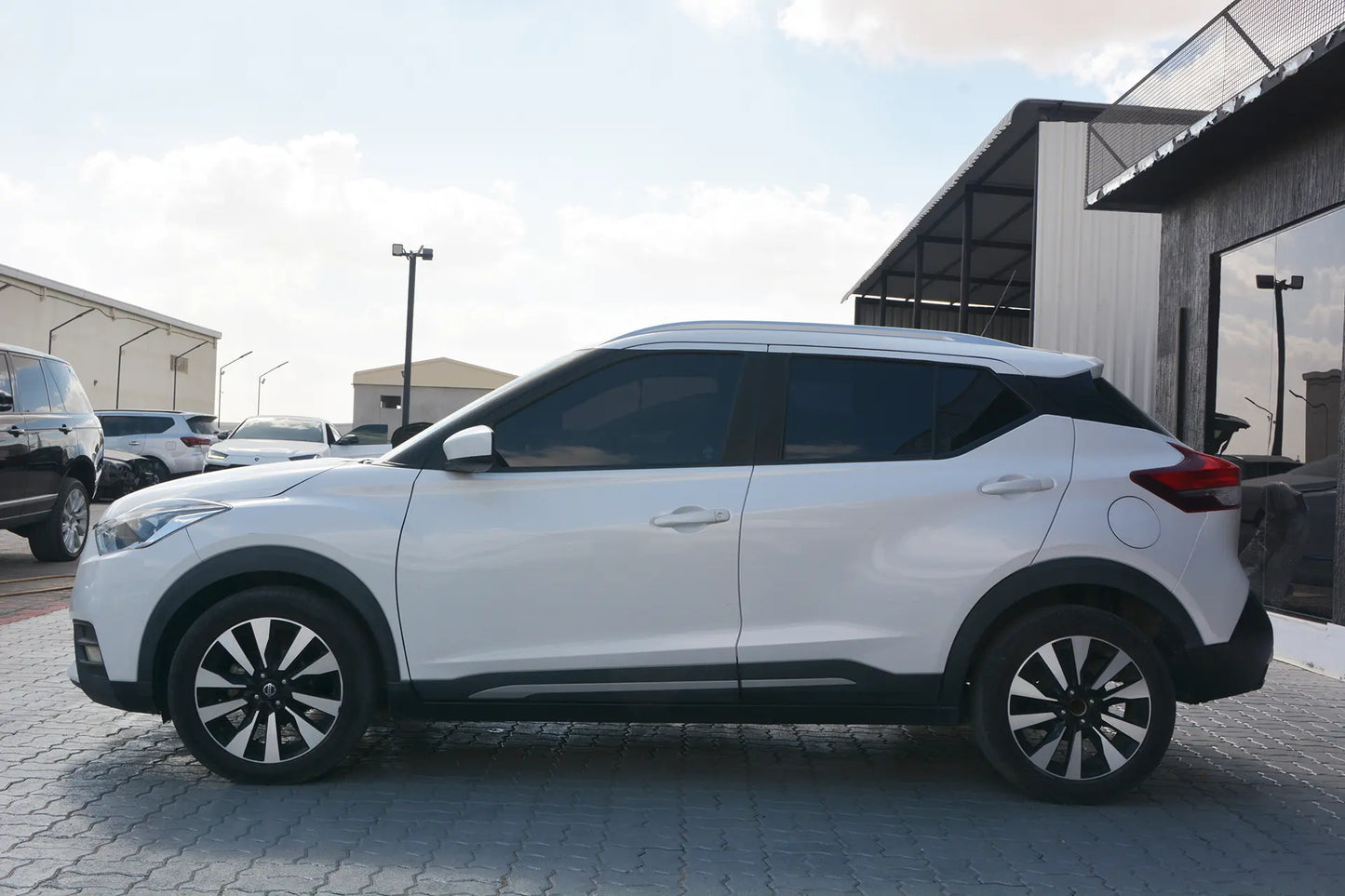 Nissan Kicks 2020 Clean title(GCC)