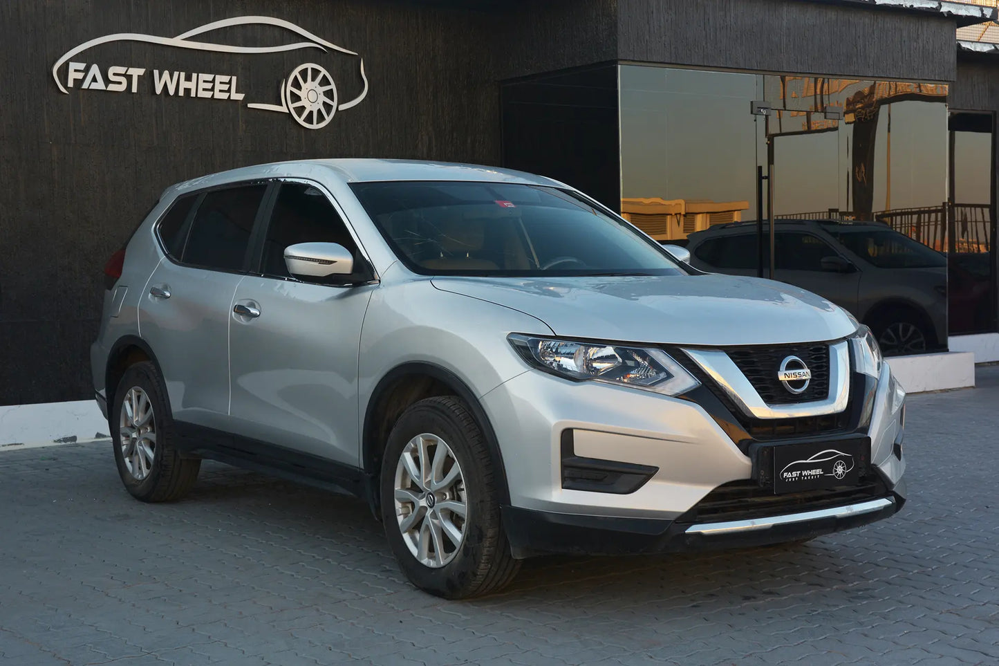 2021 NISSAN X- TRAIL (GCC) Clean Title