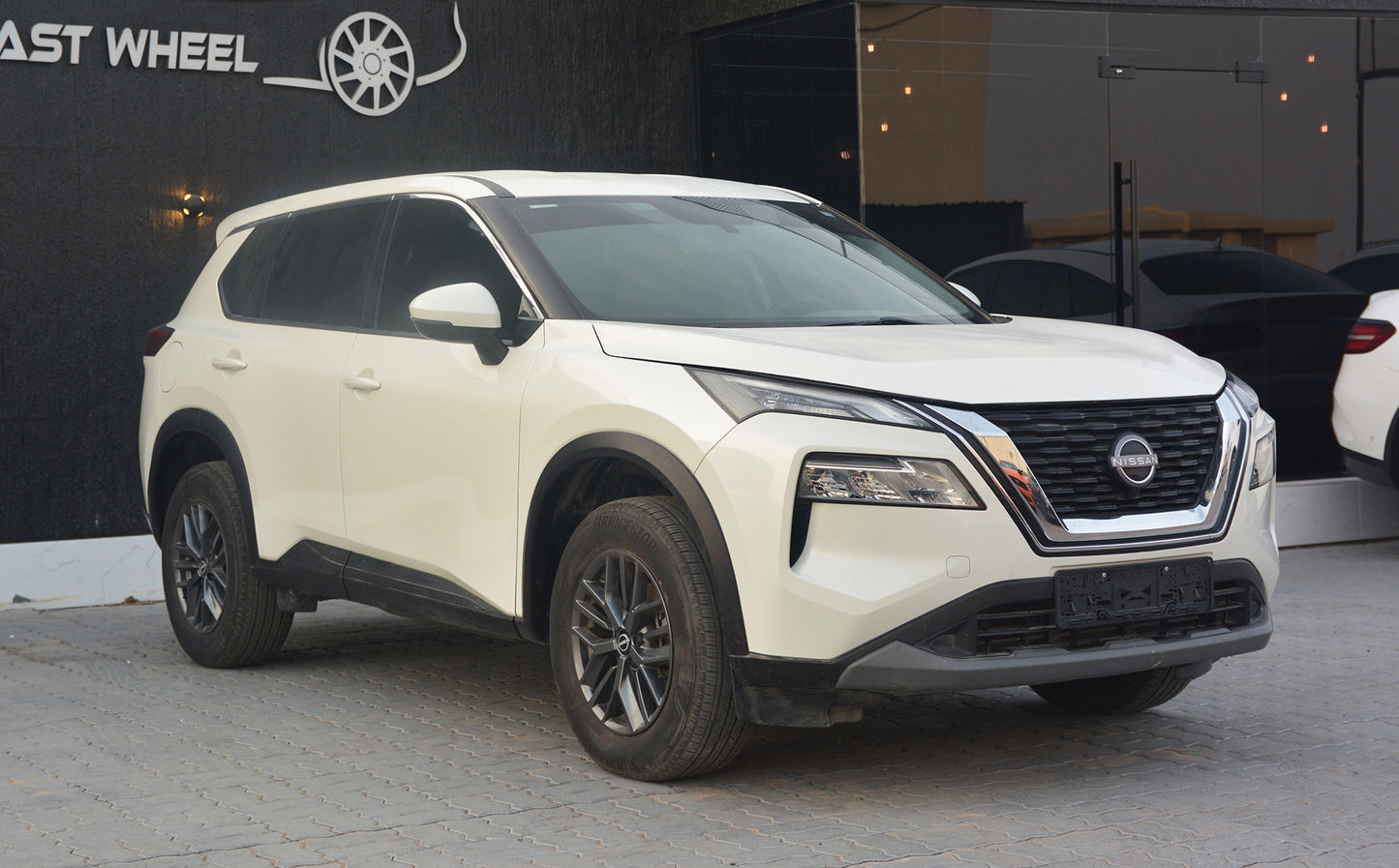 2023 NISSAN X- TRAIL (GCC)