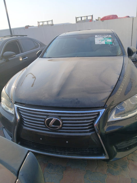 2015 LEXUS LS 460